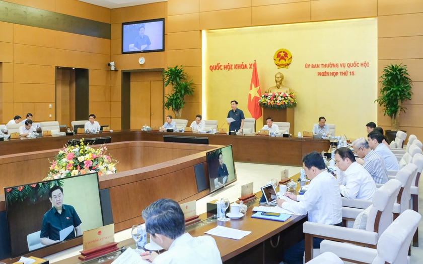 Ủy ban Thường vụ Quốc hội khai mạc Phiên họp thứ 15 - Ảnh 1.