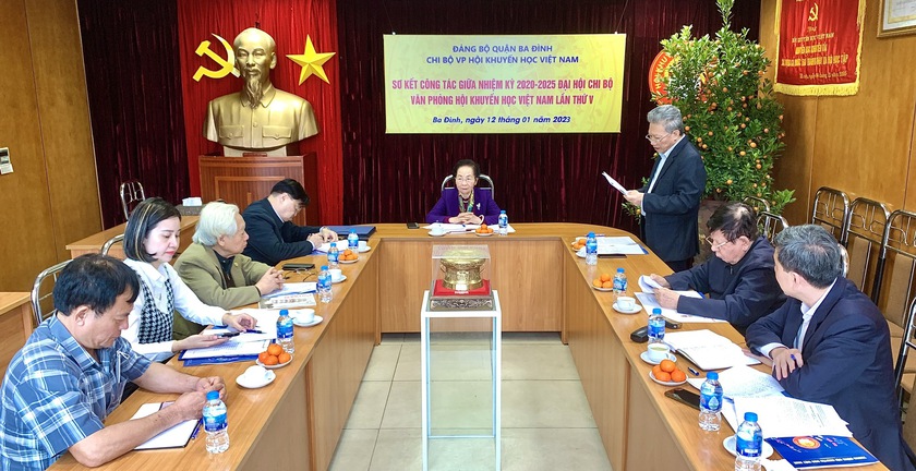 Chi bộ Văn phòng Hội Khuyến học Việt Nam sơ kết công tác giữa nhiệm kỳ 2020-2025 - Ảnh 1.