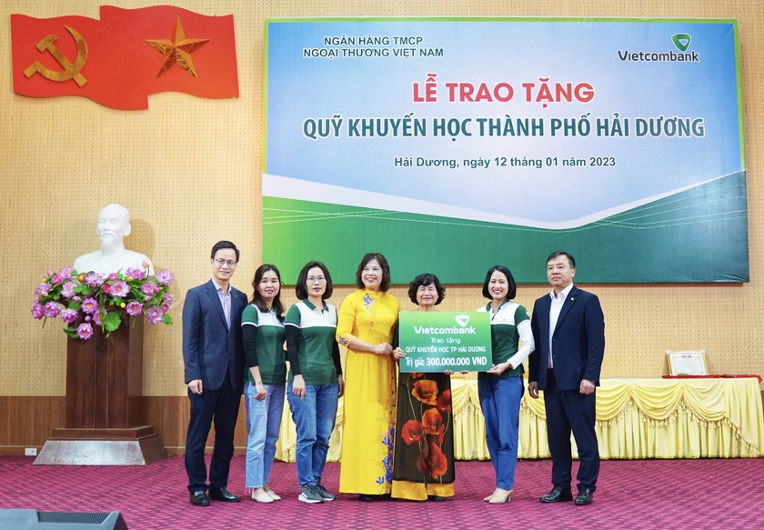 Quỹ Khuyến học thành phố Hải Dương tiếp nhận 300 triệu đồng - Ảnh 1.