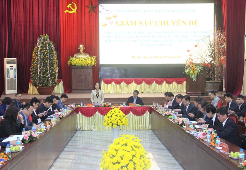 Đoàn đại biểu Quốc hội Thành phố Hà Nội giám sát chuyên đề thực hiện đổi mới giáo dục phổ thông tại huyện Ứng Hòa - Ảnh 1.