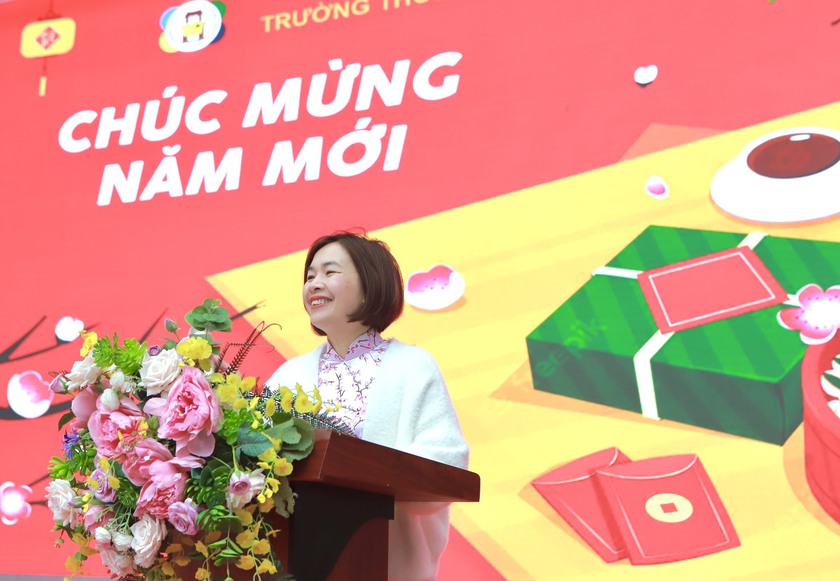 Gala Chào Xuân 2023 của Trường THCS Thành Công: Lan tỏa yêu thương, hướng về cội nguồn dân tộc - Ảnh 1.