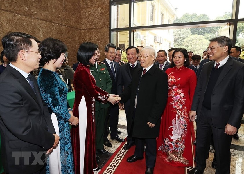 Tổng Bí thư Nguyễn Phú Trọng thăm, chúc Tết Đảng bộ, Chính quyền và nhân dân Thủ đô Hà Nội - Ảnh 3.