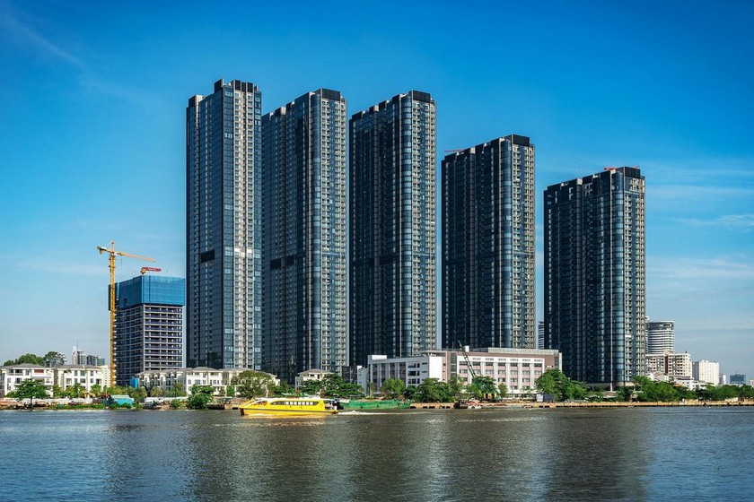 Thành phố Hồ Chí Minh phục hồi ngoạn mục với 10 điểm sáng - Ảnh 1. Thành phố Hồ Chí Minh phục hồi ngoạn mục với 10 điểm sáng - Ảnh 1.