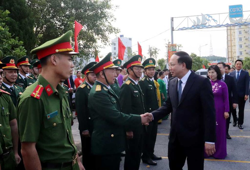 Quảng Ninh: Lễ báo công dâng Bác nhân kỷ niệm 60 năm thành lập tỉnh tại huyện đảo Cô Tô - Ảnh 5.
