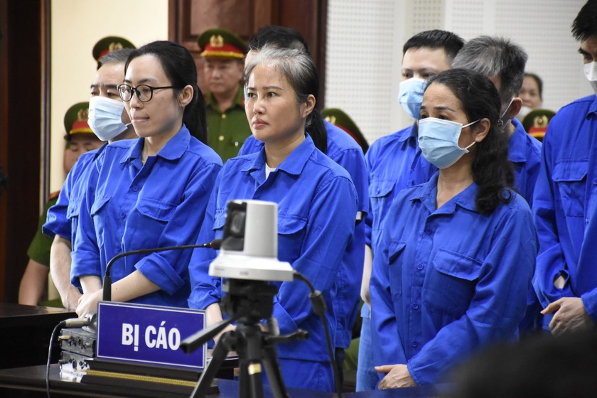 Quảng Ninh: Cựu Giám đốc Sở Giáo dục và Đào tạo lãnh mức án 15 năm tù - Ảnh 2.