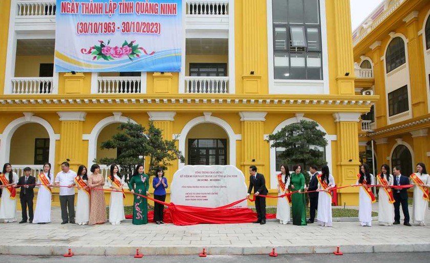 Quảng Ninh: Gắn biển nhiều công trình chào mừng kỷ niệm 60 năm Ngày thành lập tỉnh - Ảnh 4.