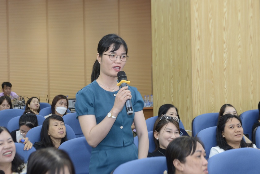 Vinamilk đồng hành cùng Câu lạc bộ điều dưỡng trưởng Việt Nam tập huấn chăm sóc dinh dưỡng bệnh lý cho người bệnh - Ảnh 10.