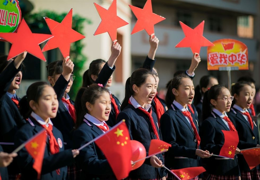 Học sinh Trung Quốc được giáo dục lòng yêu nước như thế nào? - Ảnh 2.