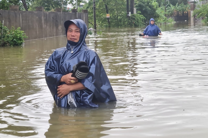 Thủ tướng yêu cầu tập trung ứng phó, khắc phục hậu quả mưa lũ tại khu vực Trung Bộ- Ảnh 1.