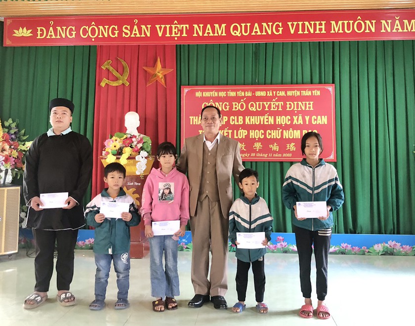 Yên Bái: Tổng kết lớp học chữ Nôm Dao tại xã Lương Thịnh, huyện Trấn Yên- Ảnh 3.