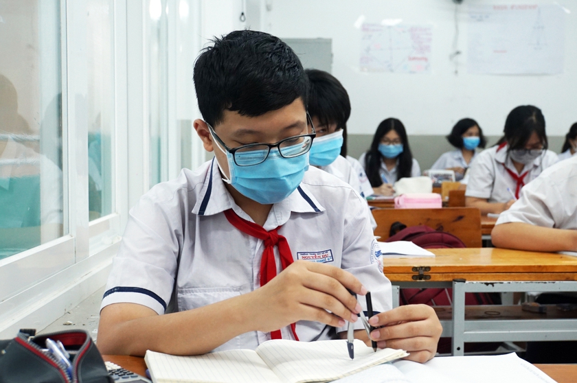 Những điểm mới trong kỳ thi tuyển sinh lớp 10 năm 2024 tại Thành phố Hồ Chí Minh- Ảnh 1.
