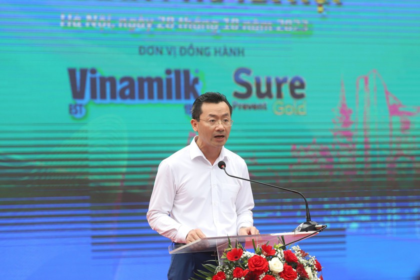 Vinamilk Sure Prevent Gold đồng hành lan tỏa cảm hứng rèn luyện sức khỏe cho người cao tuổi - Ảnh 2.