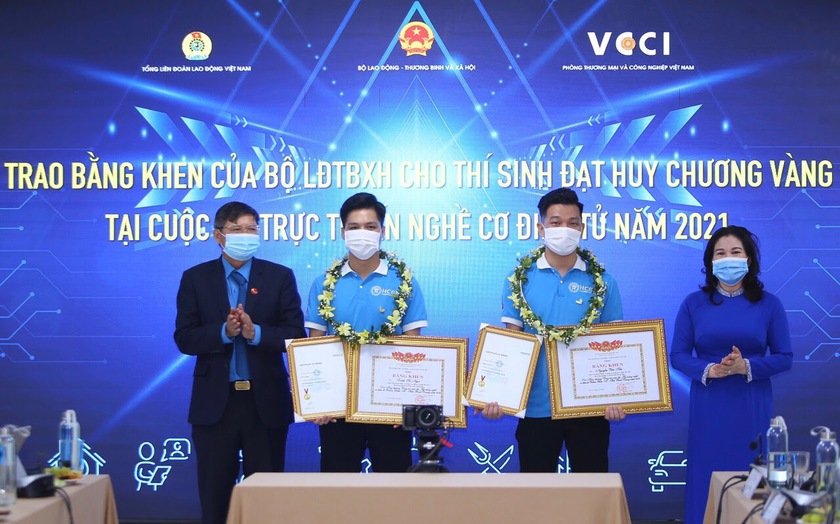 Nguyễn Văn Tấn và hành trình chinh phục Huy chương Vàng tại cuộc thi kỹ năng nghề quốc tế sau khi bỏ ngang đại học - Ảnh 6.