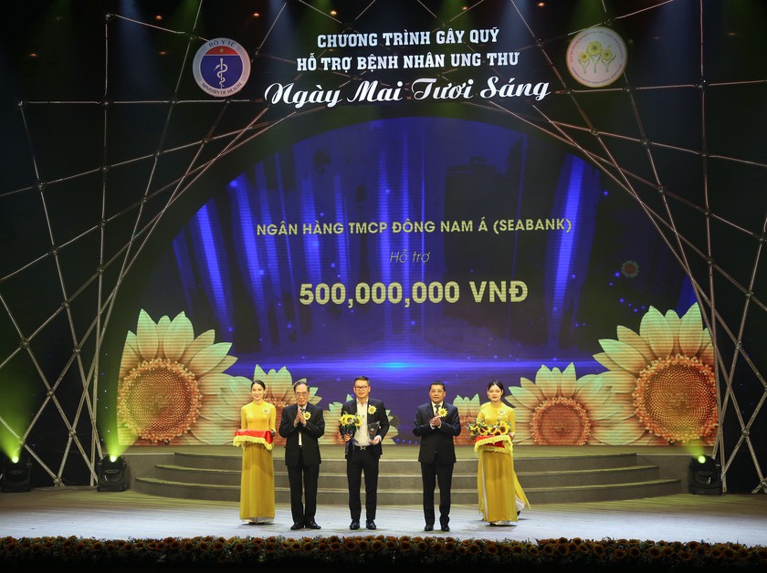 SeABank lần thứ 6 được vinh danh trong Top 100 Doanh nghiệp bền vững Việt Nam
- Ảnh 2.