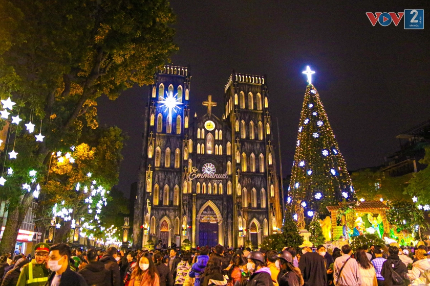 Những địa điểm thú vị ở Hà Nội để đi chơi vào dịp Giáng sinh- Ảnh 3.
