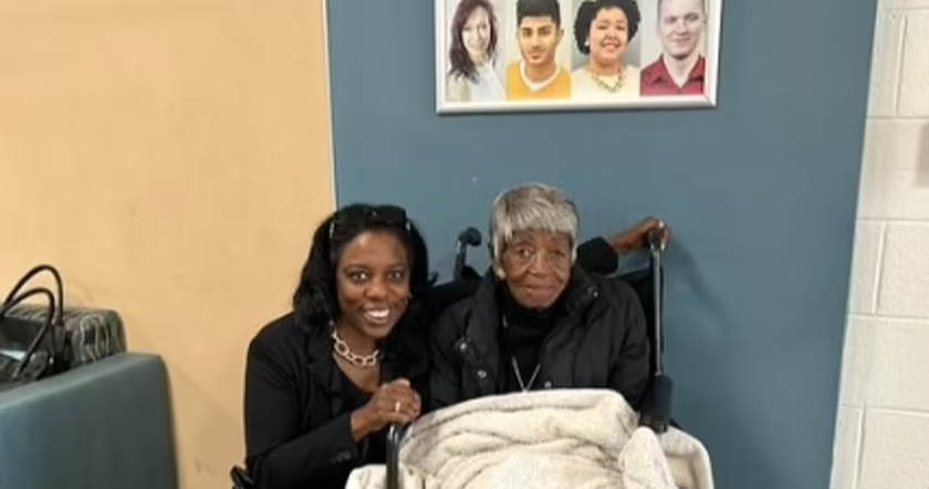 Mỹ: Cụ bà 101 tuổi học cùng lớp đại học với cháu gái- Ảnh 3.