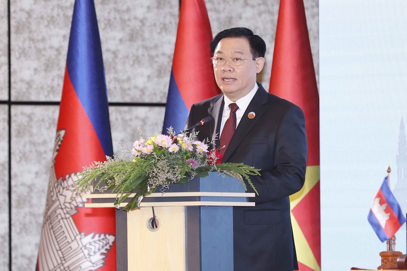 Khai mạc trọng thể Hội nghị cấp cao Quốc hội 3 nước Cam-pu-chia – Lào – Việt Nam- Ảnh 4.