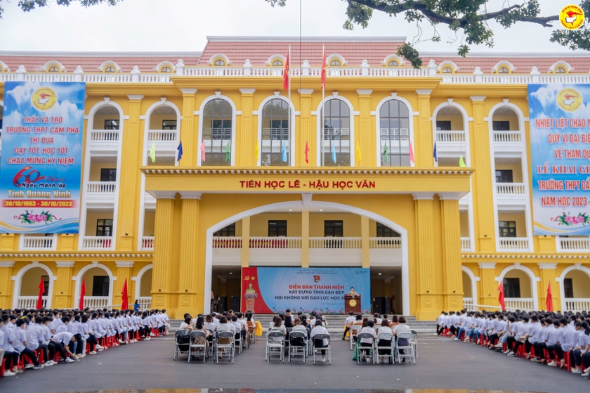 Ngắm những ngôi trường khoác áo mới đẹp như mơ ở Quảng Ninh- Ảnh 4.