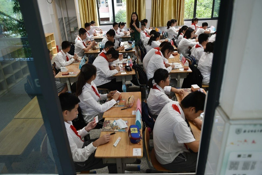 Lệnh cấm dạy thêm ở Trung Quốc nới rộng khoảng cách giữa người giàu và người nghèo- Ảnh 3.