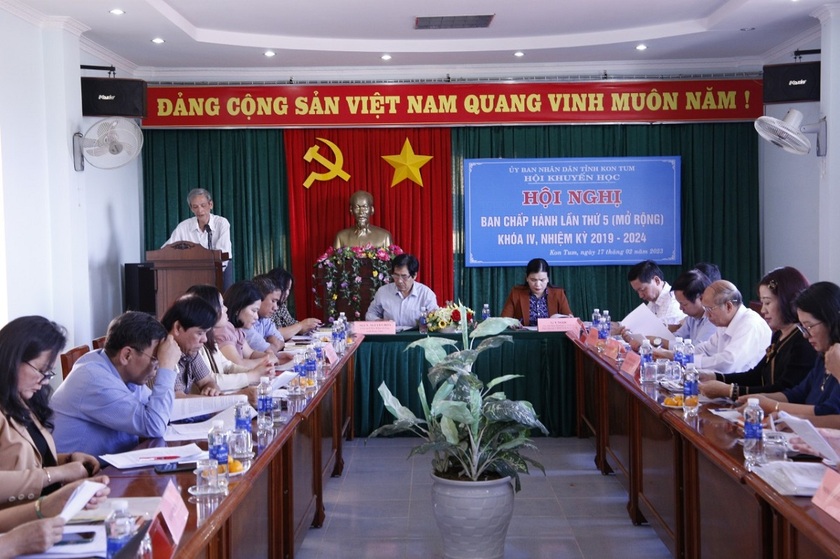 Hội Khuyến học tỉnh Kon Tum tiếp tục tuyên truyền sâu rộng khuyến học, khuyến tài - Ảnh 1.
