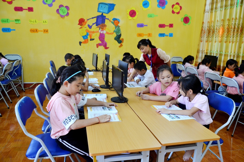 Từ tháng 2/2023, Lào Cai tạm dừng thu học phí trong các cơ sở giáo dục công lập - Ảnh 2.