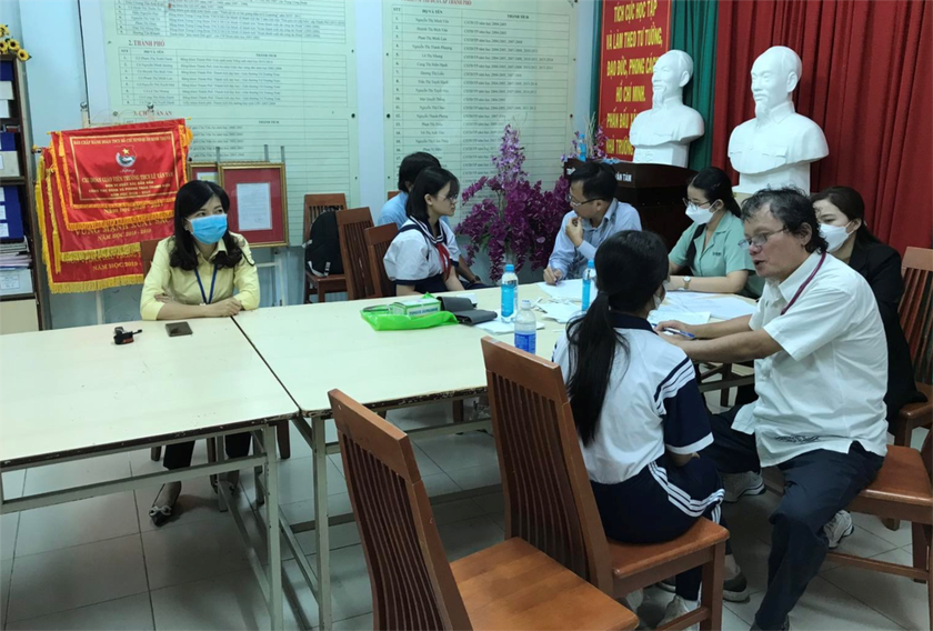 Thành phố Hồ Chí Minh: Đã tìm ra nguyên nhân gây sốt của nhiều học sinh tại hai trường Trung học cơ sở  - Ảnh 1.