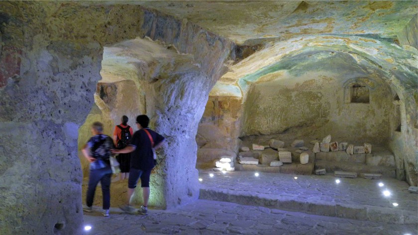 Matera: Thành phố đá cổ xưa nhất thế giới trong lòng nước Ý - Ảnh 10.