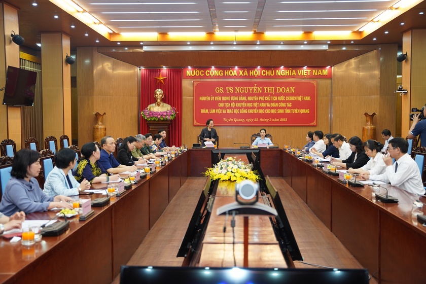 Hội Khuyến học tỉnh Tuyên Quang tiếp tục phát huy phong trào khuyến học, khuyến tài, xây dựng xã hội học tập - Ảnh 1.