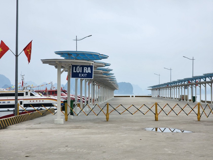 Quảng Ninh: Cảng tàu hơn 610 tỉ đồng vừa hoạt động đã lộ bất cập. - Ảnh 4.