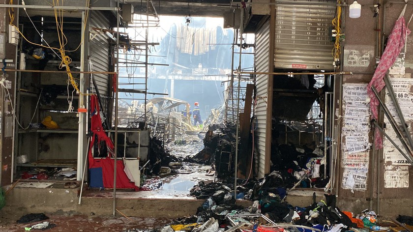 Hải Phòng: Nguyên nhân cháy chợ Tam Bạc là do sự cố chập điện - Ảnh 2.