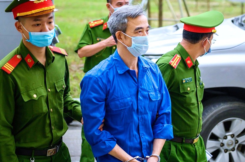 Nguyên Giám đốc Bệnh viện Tim Hà Nội được xem xét tình tiết giảm nhẹ  - Ảnh 1.