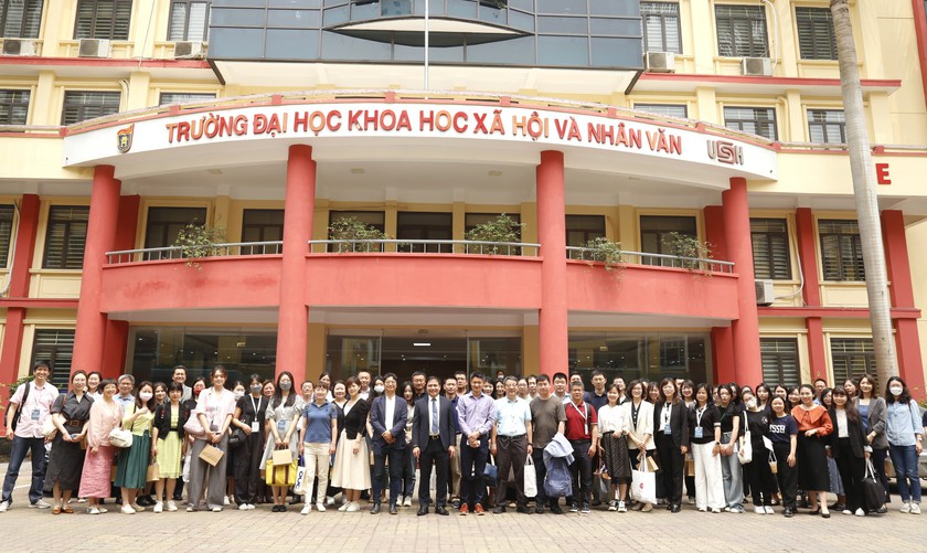 Cơ hội hợp tác của Trường Đại học Khoa học Xã hội và Nhân văn với 49 trường Đại học của Trung Quốc - Ảnh 1.