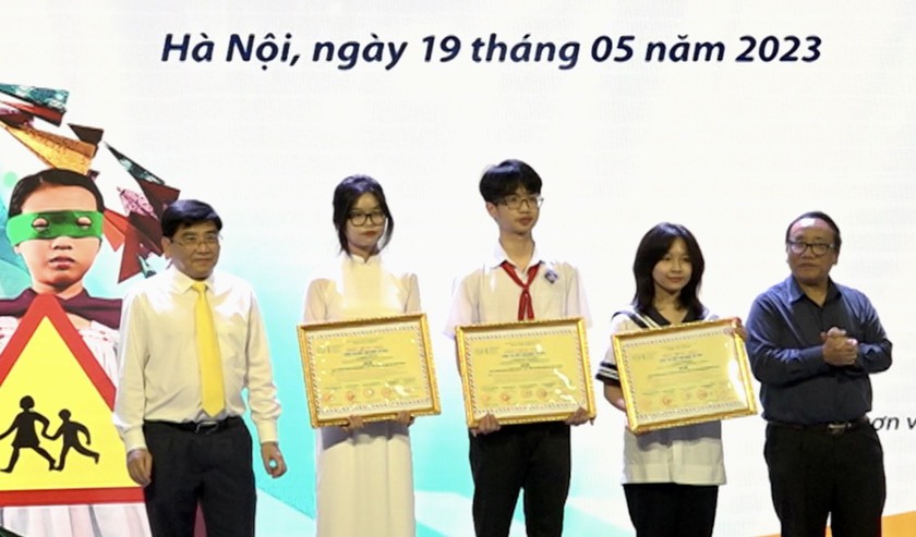 UPU 52: Lễ tổng kết và trao giải Quốc gia Cuộc thi Viết thư Quốc tế UPU lần thứ 52 (năm 2023) - Ảnh 5.