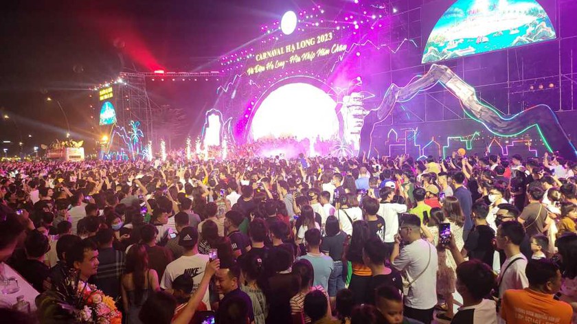 Quảng Ninh: Hàng vạn người hòa mình vào lễ hội Carnaval Hạ Long 2023 - Ảnh 5.
