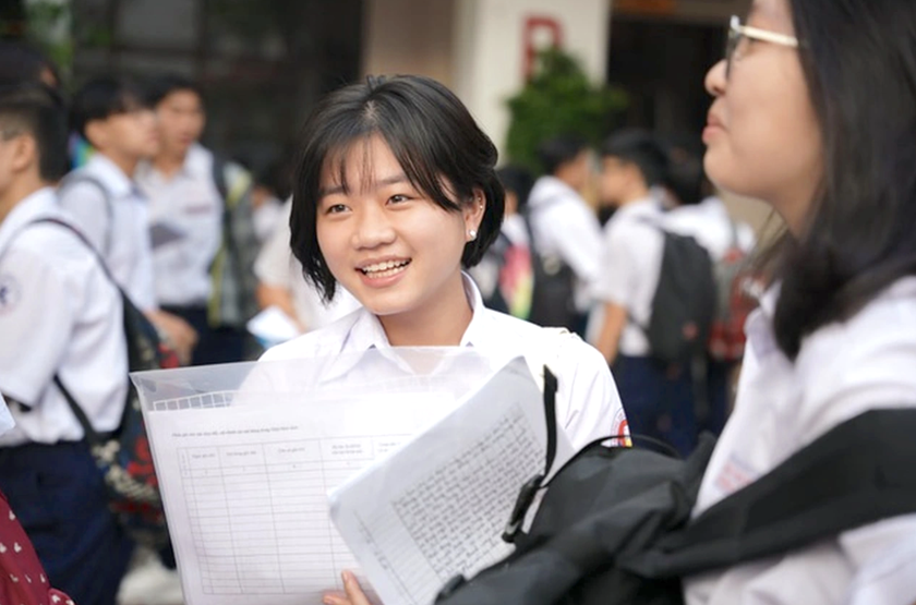 201 điểm thi vào lớp 10 trung học phổ thông công lập tại Hà Nội - Ảnh 1.