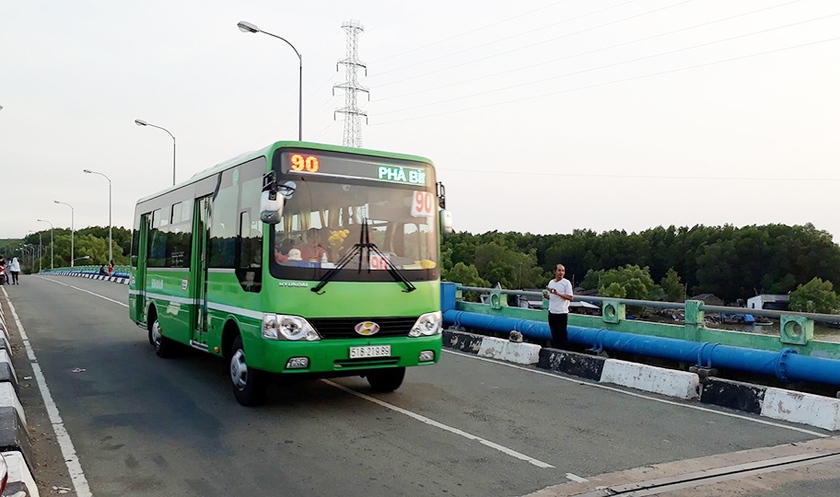 Thành phố Hồ Chí Minh: Chấn chỉnh tuyến xe buýt, xe đưa rước học sinh tại Cần Giờ - Ảnh 1.