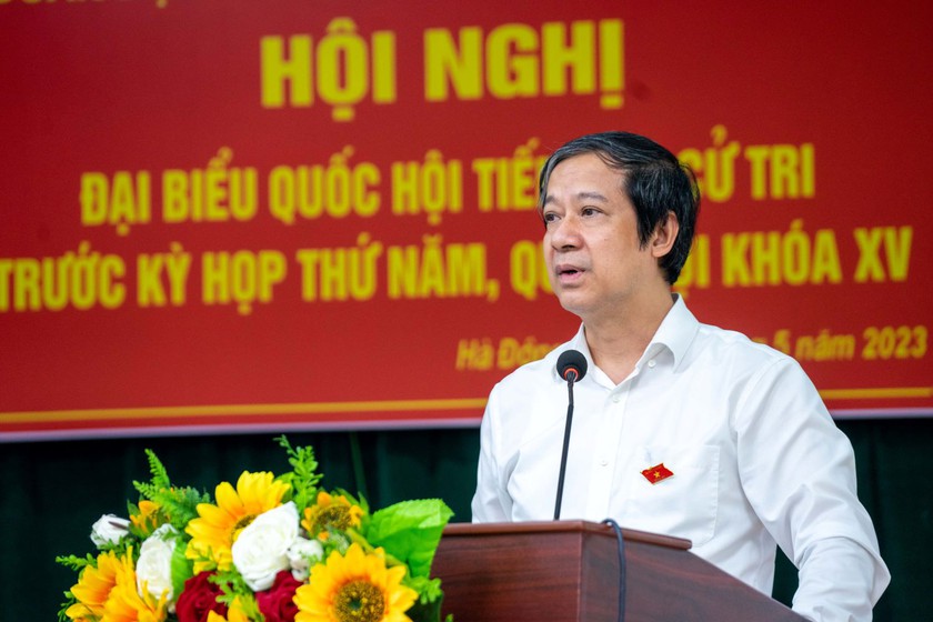 Bộ trưởng Bộ Giáo dục và Đào tạo tiếp xúc cử tri quận Hà Đông, thành phố Hà Nội - Ảnh 1.