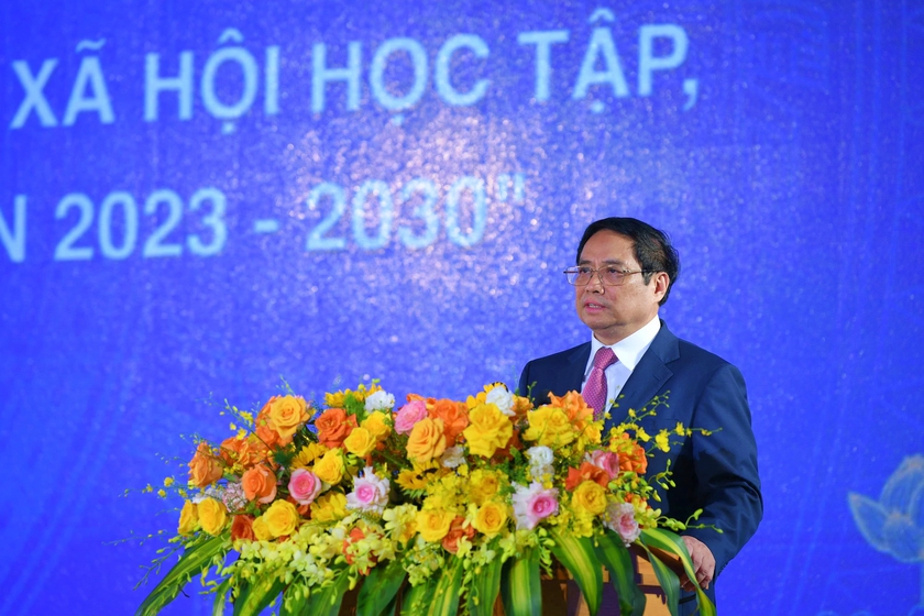Thủ tướng Phạm Minh Chính: Khuyến học - khuyến tài để hiện thực hóa khát vọng đất nước phồn vinh, hạnh phúc - Ảnh 1.