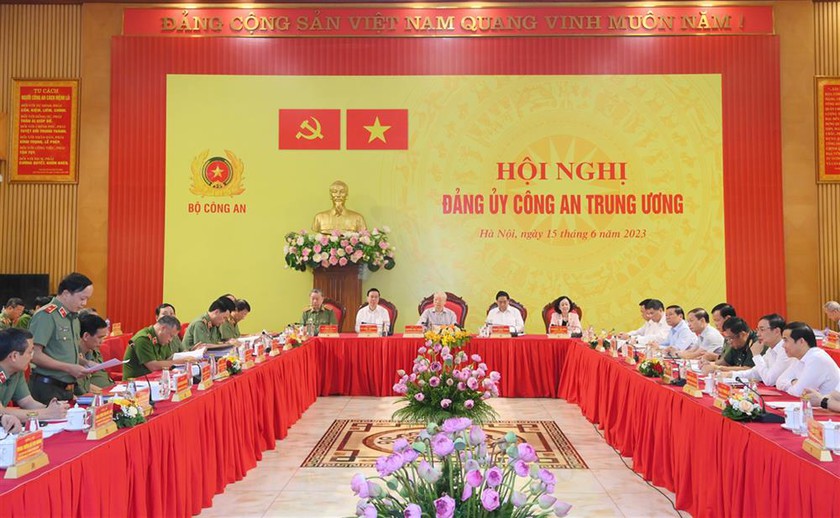 Bộ Chính trị chỉ định Chủ tịch nước Võ Văn Thưởng tham gia Đảng ủy Công an Trung ương - Ảnh 1.