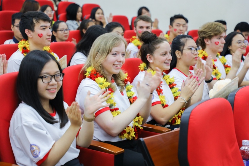 Lập đề án xây dựng Thành phố Hồ Chí Minh thành trung tâm quốc tế về giáo dục và đào tạo - Ảnh 1.