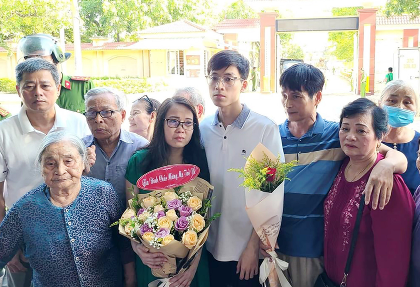 Hôm nay (28/6), cô giáo Lê Thị Dung ra tù sau 15 tháng chấp hành án - Ảnh 1.