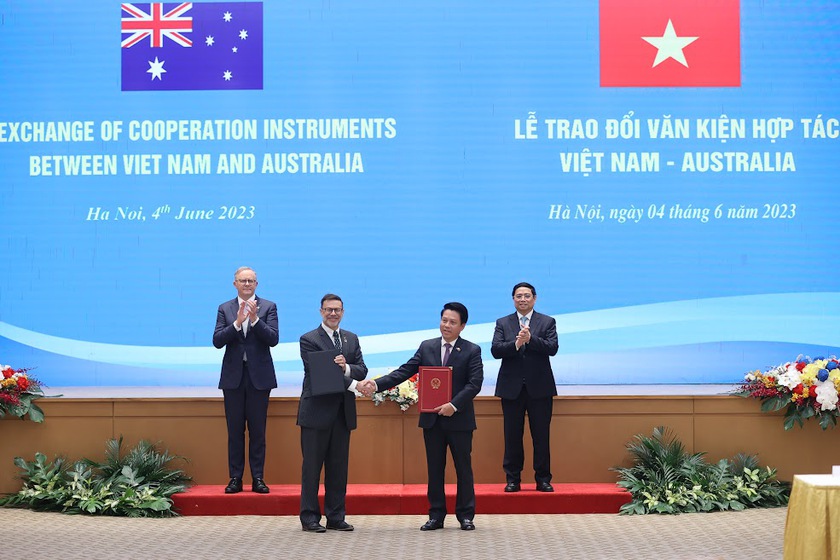 Thủ tướng Phạm Minh Chính đón và hội đàm với Thủ tướng Australia, 2 nước trao đổi nhiều văn kiện hợp tác quan trọng - Ảnh 7.