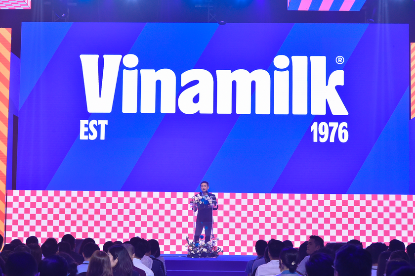Vinamilk công bố nhận diện thương hiệu mới bước chuyển mình lịch sử sau gần 5 thập kỷ hiện diện trong mỗi gia đình Việt - Ảnh 7.