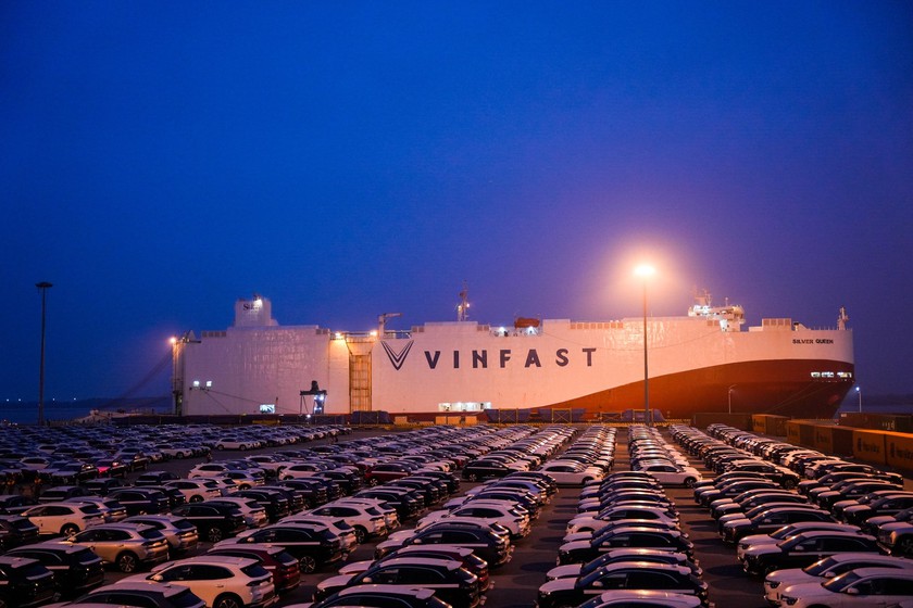 Cận cảnh lô xe VinFast chuẩn bị xuất xưởng sang Mỹ - Ảnh 6.