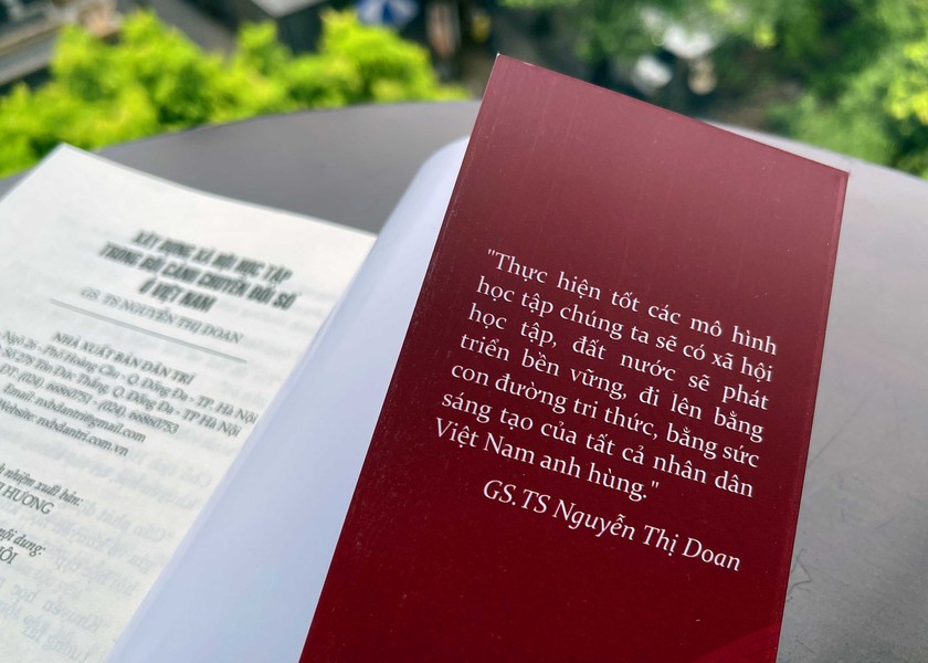 GS.TS Nguyễn Thị Doan xuất bản sách "Xây dựng xã hội học tập trong bối cảnh chuyển đổi số ở Việt Nam"- Ảnh 5.