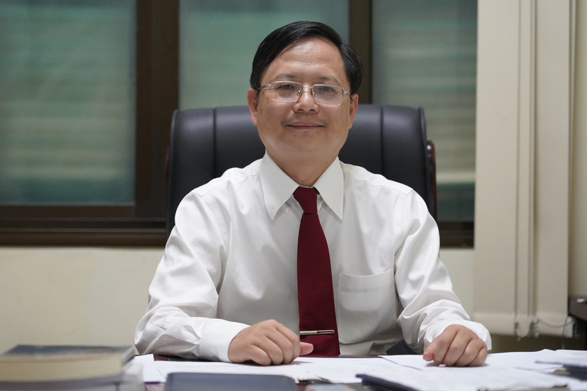 Giáo sư Vũ Hoàng Linh làm Chủ tịch Hội Toán học Việt Nam nhiệm kỳ 2023-2028 - Ảnh 1.