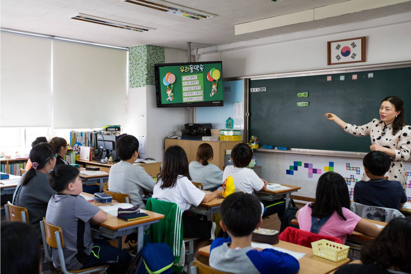 Hàn Quốc: Quy định về quyền học sinh cần bổ sung, sửa đổi chặt chẽ - Ảnh 1.