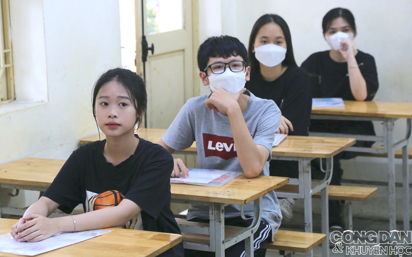 Thành phố Hồ Chí Minh tuyển sinh bổ sung lớp 10 công lập - Ảnh 1.