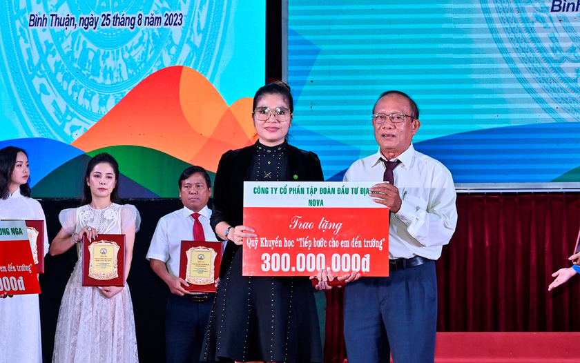 Bình Thuận: Tiếp nhận ủng hộ và trao học bổng &quot;Tiếp sức cho em đến trường&quot; năm 2023 - Ảnh 2.