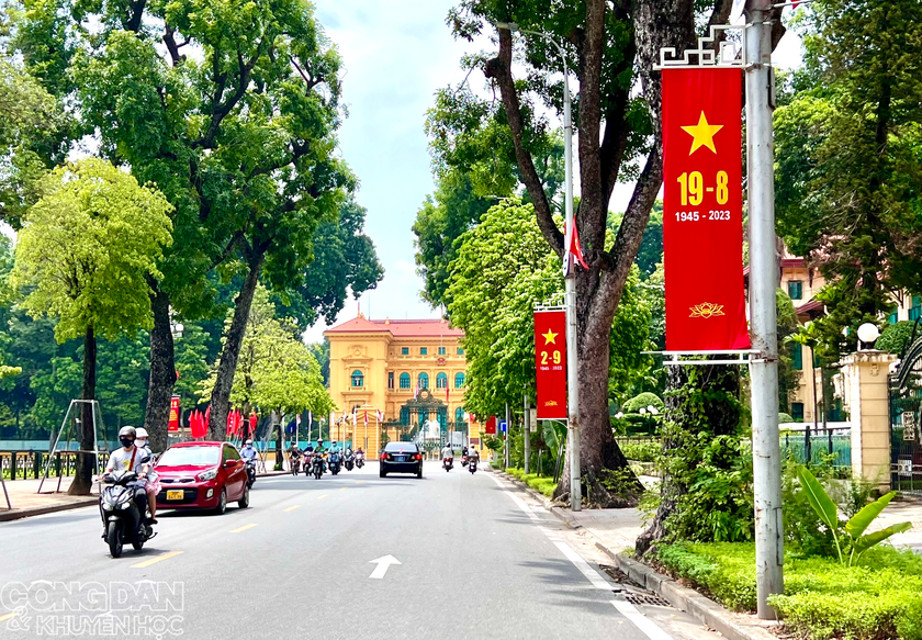 Thủ đô Hà Nội trang hoàng cờ hoa đỏ thắm chào mừng ngày Quốc khánh 2/9 - Ảnh 5.